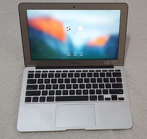 Macbook Air 11-inch, 2012 Core I5 1.7ghz 8gb Hdgraphics 4000