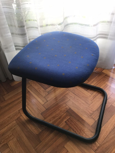 Banqueta Caño Negro Y Tapizado Tela Azul - Diseño 80s