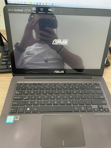 Asus Zenbook Ux305 M3 \ 8gb \ Touch Screen