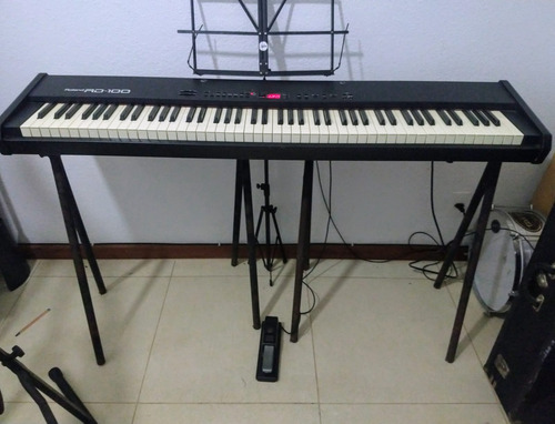 Piano Digital Roland Rd-100 - Ótima Oferta!