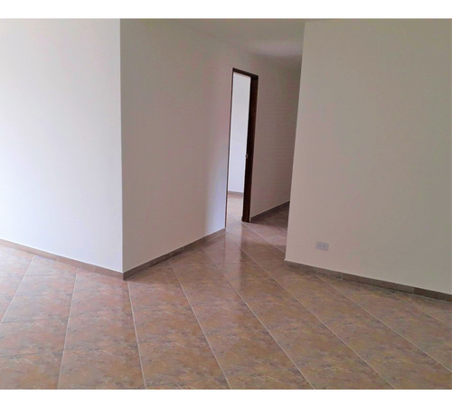 Apartamento- 4 Habitaciones Con Baño Y Vestier-lareles - Imagen 2