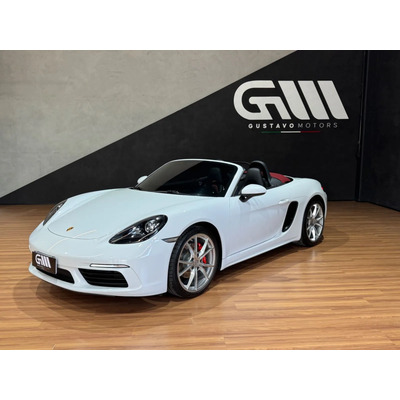 Porsche 718 boxster: 48 carros a partir de R$ 450,000