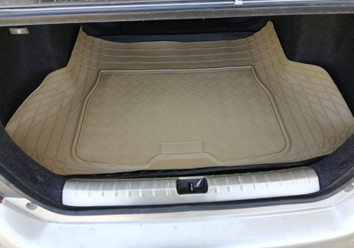 Tapete Cajuela Premium Grande Beige Ford Fusion 2.3 2006