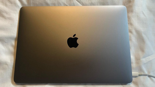 Apple Macbook Air 13.3 8gb 128gb Space Gray Excelente Estado