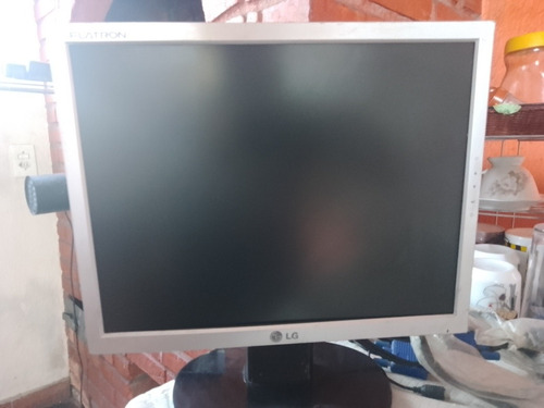 Monitor LG L1553 Otimo Estado Garantia 90 Dias Completo