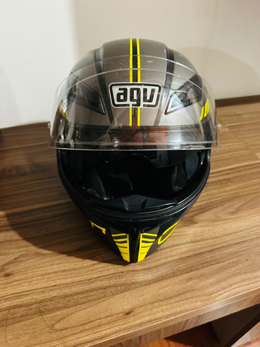 Casco Para Motocicleta Marca Agv Agu