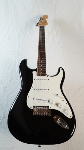 Guitarra Eléctrica Fender Squier Affinity Stratocaster