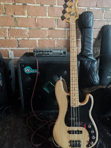 Fender Precision American Deluxe 