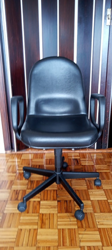 Sillón De Escritorio- Cuero Sintético Reforzado- Hidráulico-