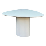 Mesa De Jantar Cone Orgânica 140x144 Cm Laqueado Off White