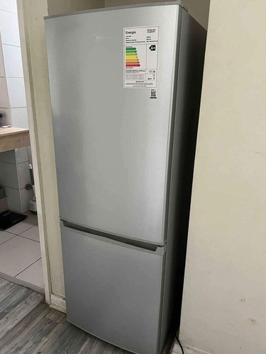 Refrigerador Midea 167l 220v - 240v
