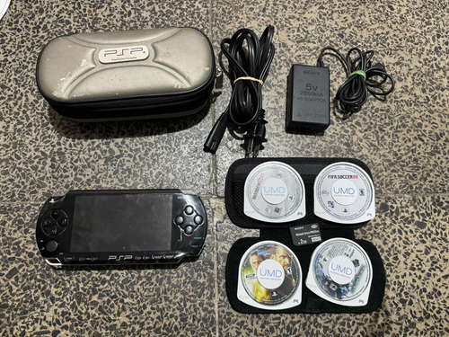 Playstation Psp Fat Con 4 Juegos Originales Y Estuche