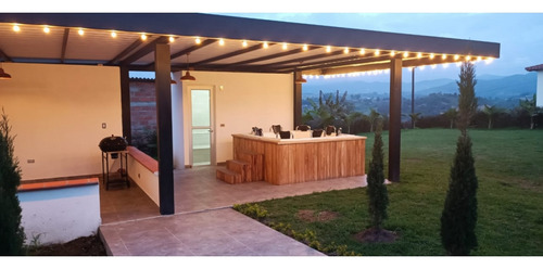 Vendo Finca De Lujo En Marinilla Alto Del Mercado 1.500 Mts Ch - Imagen 3