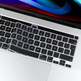 Cubreteclado Español Compatible Con Macbook Pro 2020 - 2021 Color Negro