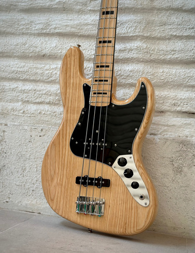 Fender Jazz Bass Avri 1975 American Vintage Reissue Plug In