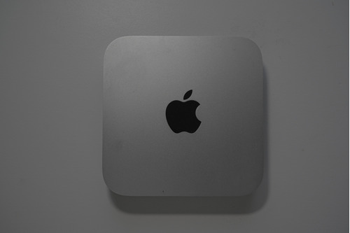 Mac Mini I7 2.3 Ghz Quad-core 2012, 16gb Ram , 1tb E 240gb. 