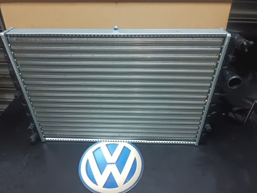 Radiador De Agua Para Volkswagen Gol/saveiro/parati Foto 2