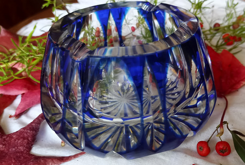 Antiguo Cenicero Cristal Tallado Azul Impecable N828