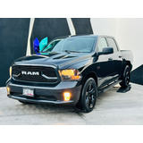 Ram Ram 2018 5.7 Hemi Sport Black Package 4x4 At