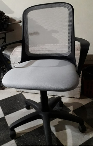 Silla De Escritorio Neumática Con Apoyabrazos