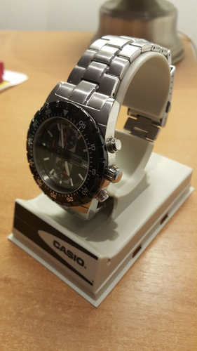 Reloj Casio Quartz 200m Chronograph