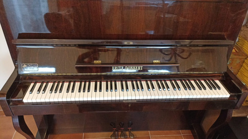 Piano Acústico Fritz Dobbert Fd126 Imbuia Brilhante, Zerado