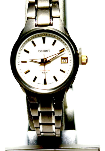 Reloj Orient Quartz Dama De Titanium, Súper Liviano