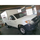 Toyota Hilux Dx 2.5 Td 4x2 Cabina Simple Con Cupula