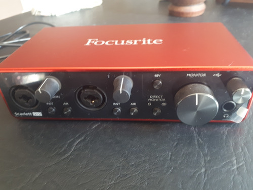 Kit Focusrite Scarlett 2i2 Audio Technica At2020 Proel Y Mas