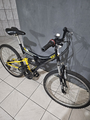 Bicicleta Tk3 Track Tb 100 Aro 26