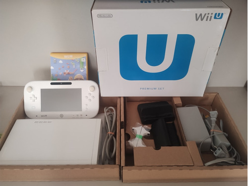 Nintendo Wii U 32gb Premium Na Caixa  , Desbloqueado Muito Conservado + Brinde Para Colecionadores