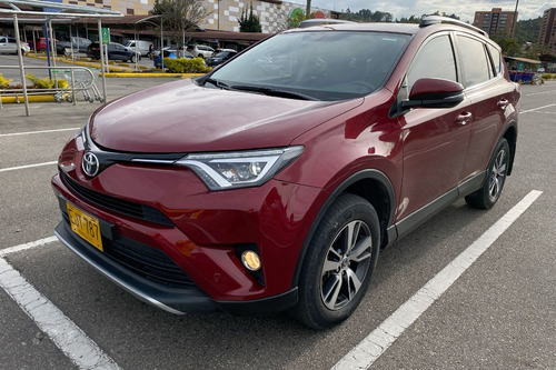   Toyota  Rav4  Street  2.0