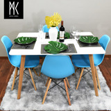 Comedor Minimalista Eames Mesa + 4 Sillas Varios Colores Color Aqua