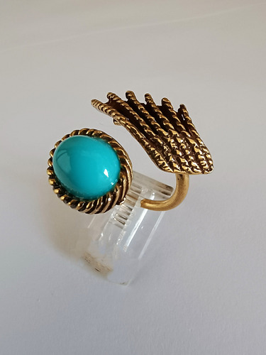 Anillo Dorado Pellizco Con Celeste Ajustable Para Dama Usado