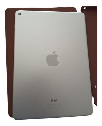 iPad  Apple   Air 2nd Generation 2014 A1566 9.7  64gb Silver