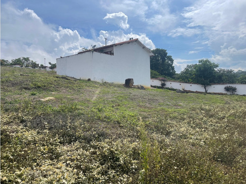 Lote En Conjunto Cerrado En Bagari Barichara - Imagen 4