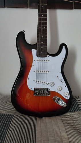Guitarra Electrica Leonard Le362