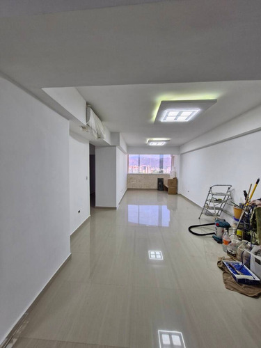 Venta Moderno Apartamento A Estrenar Res. Escalar Las Chimeneas Valencia Cod 268680 - Imagen 4
