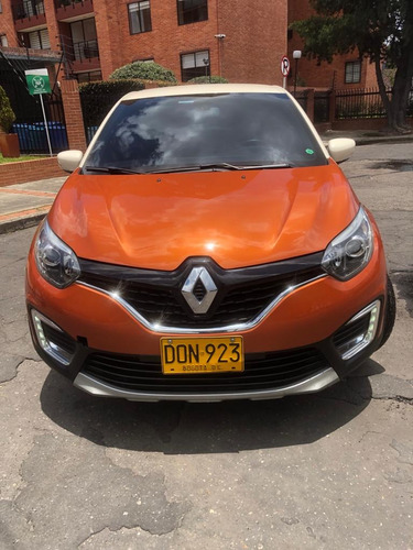 Renault Captur Intense Automática 2017