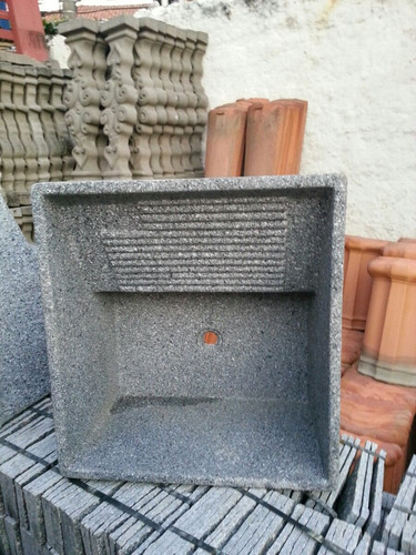 Tanque De Lavar Roupa De Cimento/concreto