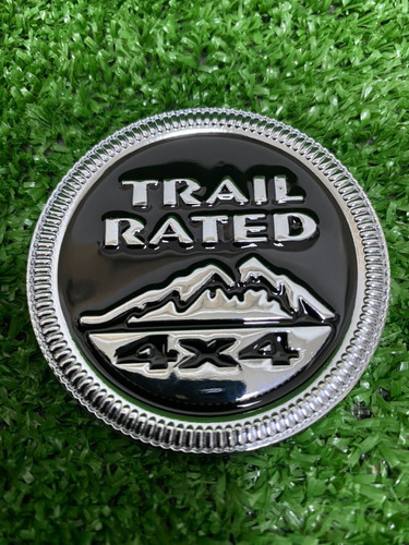 Emblema Guardafango Trail Rated 4x4 Grand Cherokee Wk Kk Kj. Foto 3