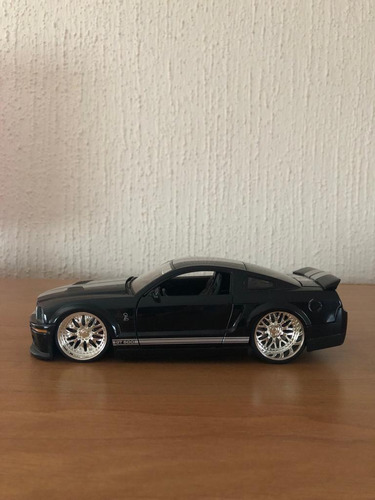 Ford Mustang Shelby Cobra Jada 1/24. Sin Base Ni Caja.