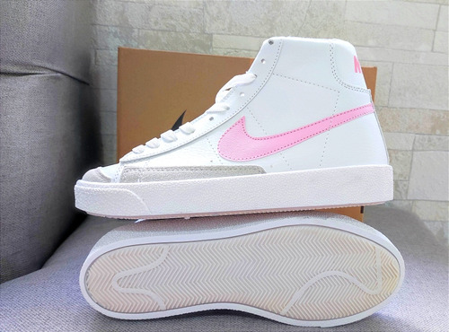 Tenis Blazer Mid Rosa # 25