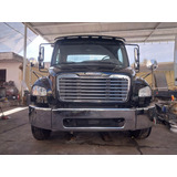 Hermoso Freightliner M2 Chasis Pipa Volteo Plataforma Grua