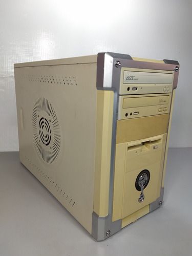 Gabinete Antigo Retro Pc Computador Cpu Mode Case Game 
