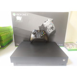 Xbox One X - 1 Tera Microsoft Bivolt - 2 Jogos - Preto