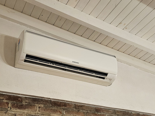 Aire Acondicionado Samsung Frio/calor 5100 F - A Revisar