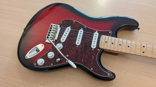 Squier Standard Stratocaster 