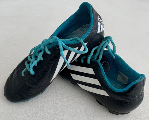 Botines adidas Predator Talle 4 Us