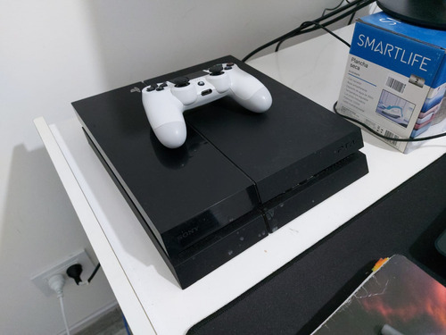 Ps4 500gb [1 Joystick + 2 Juegos]